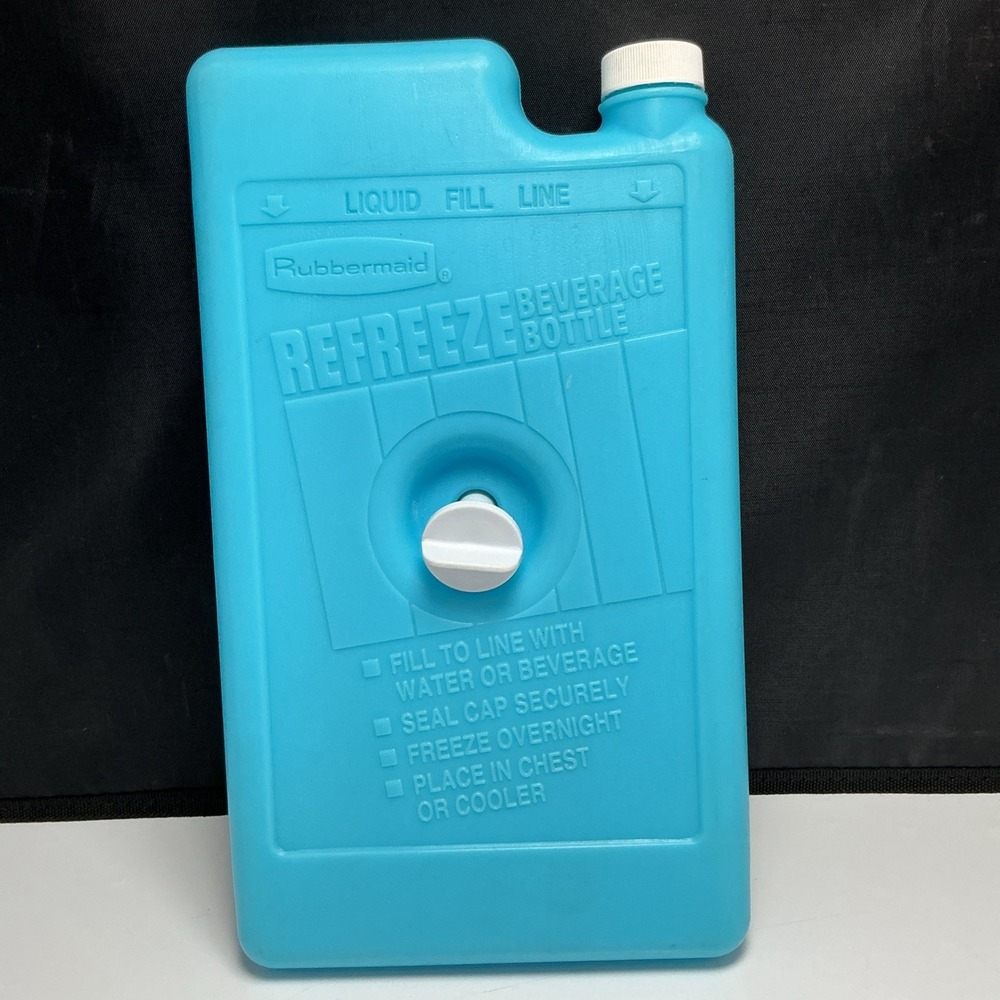 Rubbermaid Gott Screw-In Refreeze Beverage Bottle 8281 Cooler Ice Pack